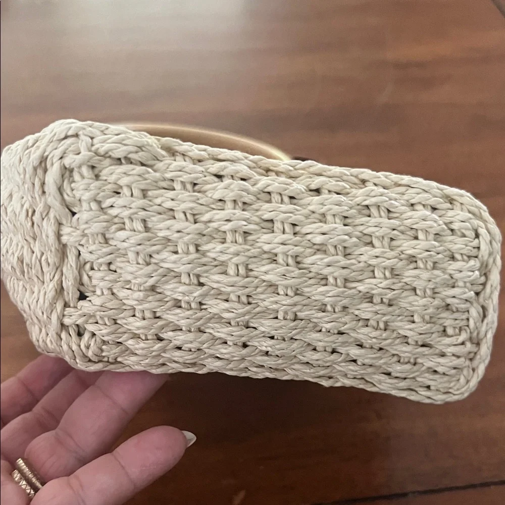 American Eagle Outfitters NWT Cream Woven Crossbody Bag/Purse - Picture 7 of 12